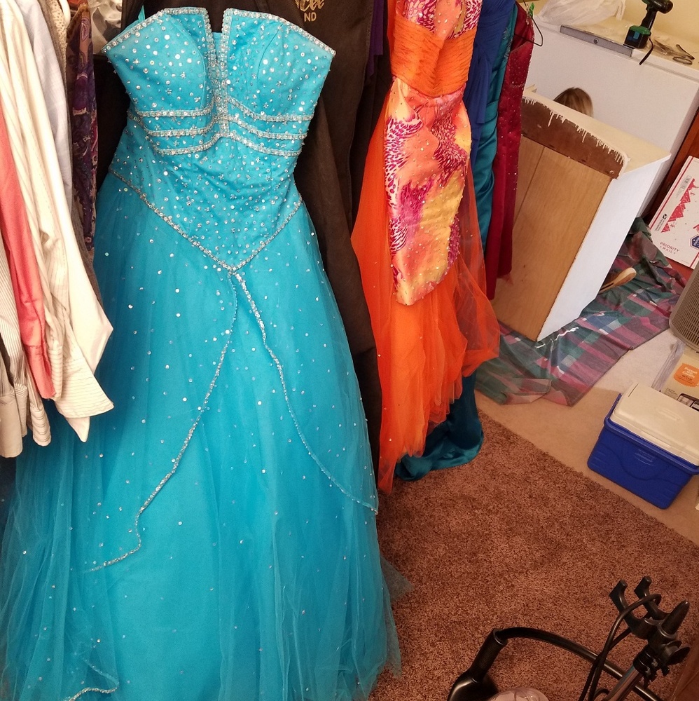 Prom dress size 3/4